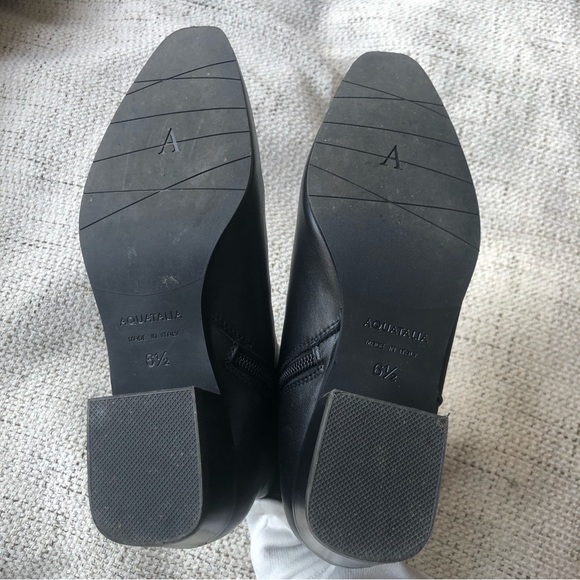 aquatalia weatherproof black leather bootie - Picture 4 of 4